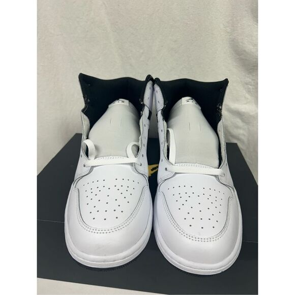 Nike Air Jordan 1 Mid Reverse Panda White Black DQ8426-132 Men's 11 - Picture 3 of 6
